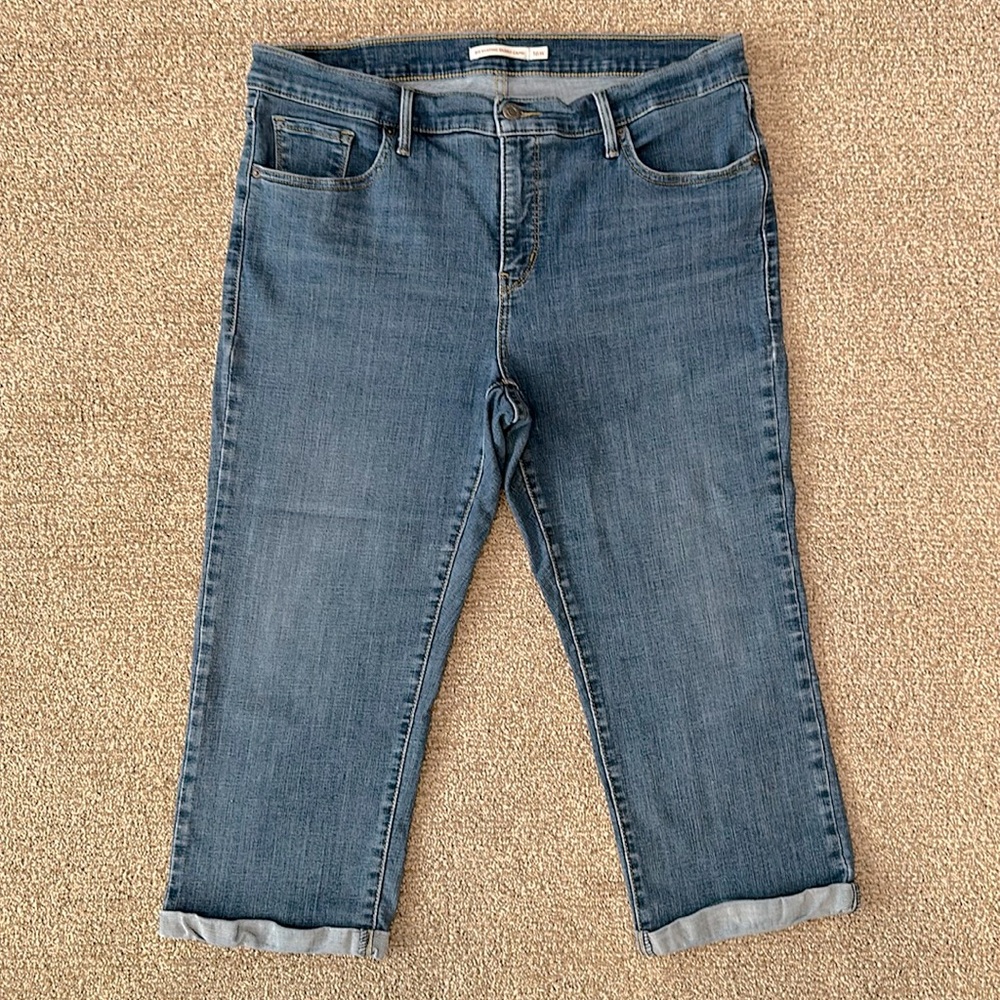 Levi’s 311 Shaping Skinny Capri Womens 16W Cuffed Stretch Denim VGUC